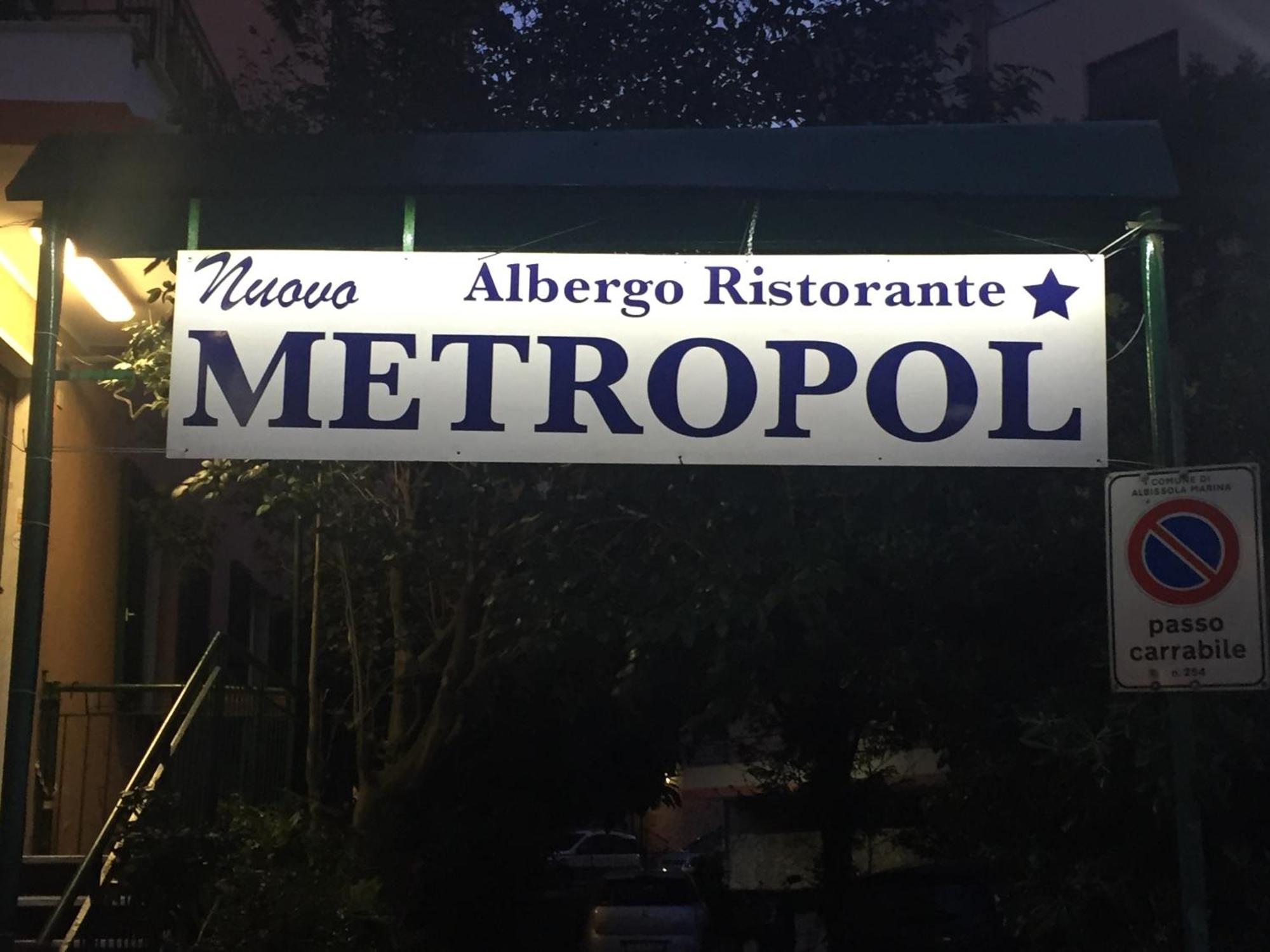 Hotel Nuovo Metropol Albissola Marina Exterior foto
